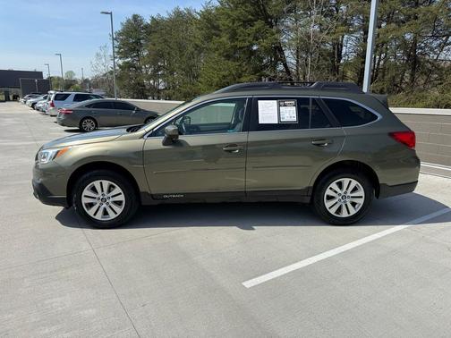 Green Metallic 2015 Subaru Outback 2.5i Premium
