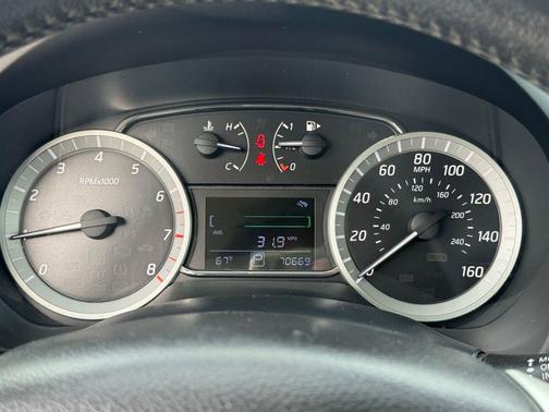 Gun Metallic 2015 Nissan Sentra SV
