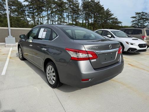 Gun Metallic 2015 Nissan Sentra SV