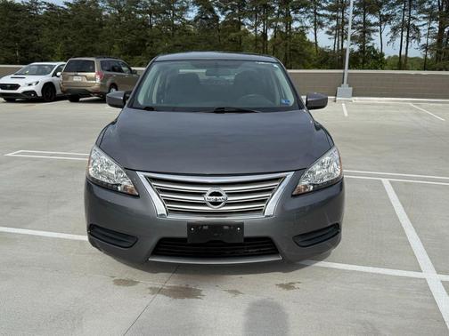 Gun Metallic 2015 Nissan Sentra SV
