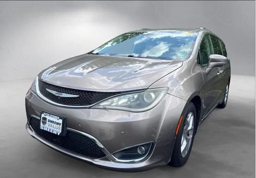 Molten Silver 2017 Chrysler Pacifica Touring-L