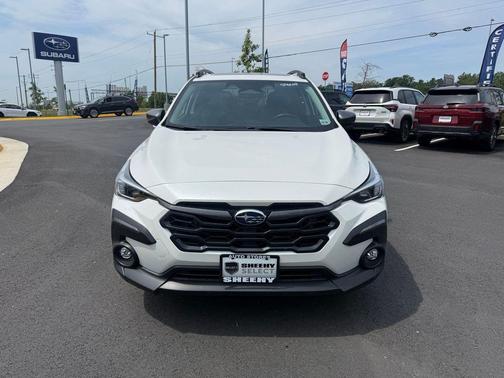 Crystal White Pearl 2024 Subaru Crosstrek Limited