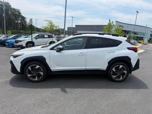 Crystal White Pearl 2024 Subaru Crosstrek Limited