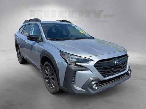 Ice Silver Metallic 2025 Subaru Outback Onyx Edition
