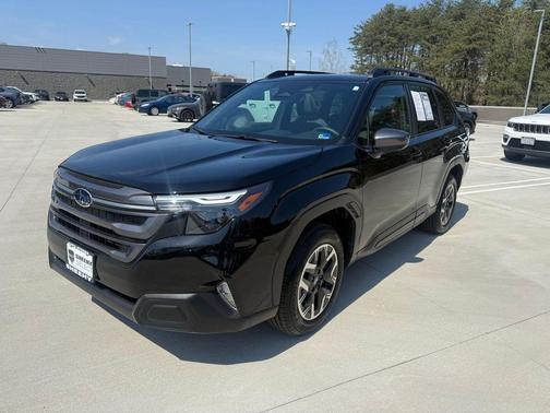 Crystal Black 2026 Subaru Forester Premium