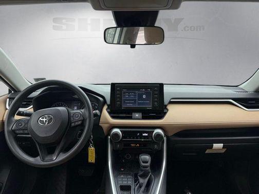 Super White 2020 Toyota RAV4 LE