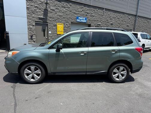 Green Metallic 2015 Subaru Forester 2.5i Premium