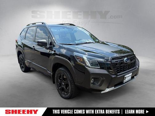 Crystal Black Silica 2023 Subaru Forester Wilderness