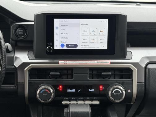 2025 Toyota Tacoma SR5