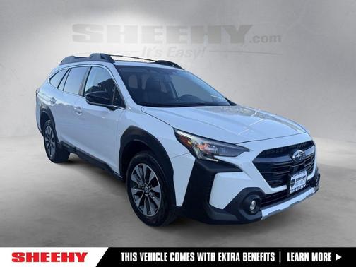 Crystal White Pearl 2023 Subaru Outback Limited