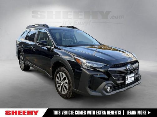 Crystal Black Silica 2025 Subaru Outback Premium