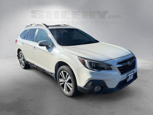 Crystal White Pearl 2019 Subaru Outback 2.5i Limited