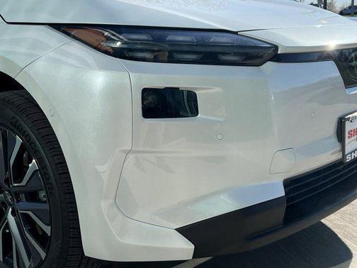 White Pearl 2026 Subaru Solterra Limited