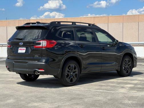 2025 Subaru Ascent Onyx Edition Touring 7-Passenger