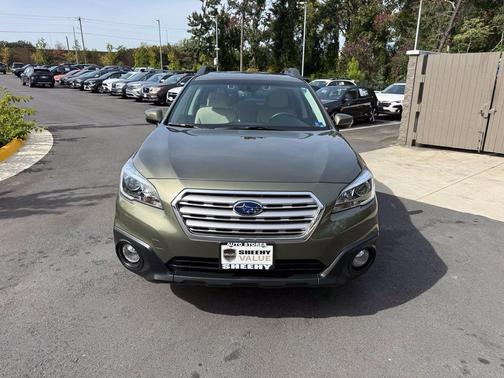 Green Metallic 2017 Subaru Outback 2.5i Premium