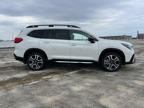 White Pearl 2026 Subaru Ascent Limited 7-Passenger