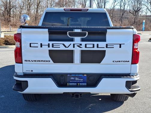 2023 Chevrolet Silverado 1500 CUSTOM