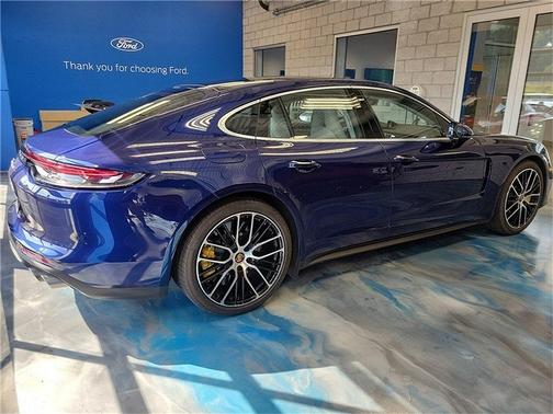 2023 Porsche Panamera Turbo S