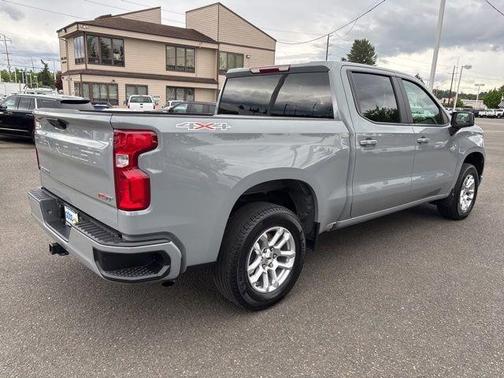 Slate Gray Metallic 2024 Chevrolet Silverado 1500 RST