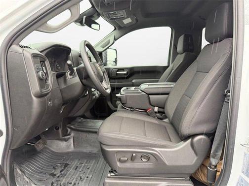 2025 Chevrolet Silverado 3500 WT