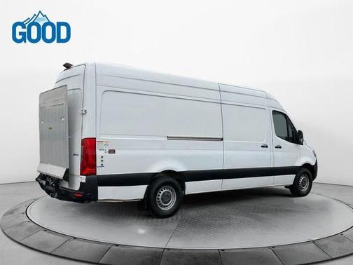 White 2020 Mercedes-Benz Sprinter 2500 170 WB