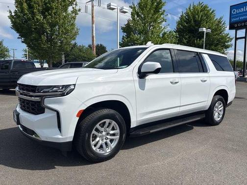 Summit White 2022 Chevrolet Suburban LS