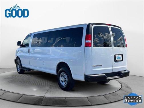 2022 Chevrolet Express 3500 LS