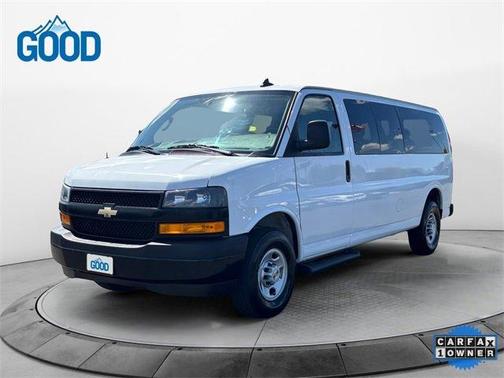 2022 Chevrolet Express 3500 LS