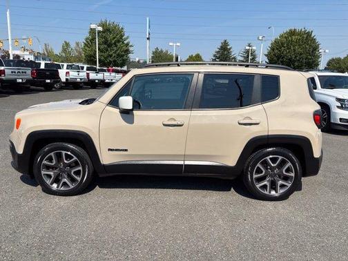 Mojave / Sand 2016 Jeep Renegade Latitude