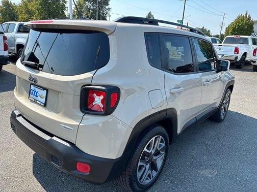 Mojave / Sand 2016 Jeep Renegade Latitude