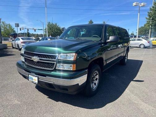 Dark Green Metallic 2007 Chevrolet Silverado 1500 LS Crew Cab