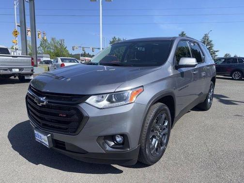 Satin Steel Metallic 2021 Chevrolet Traverse RS