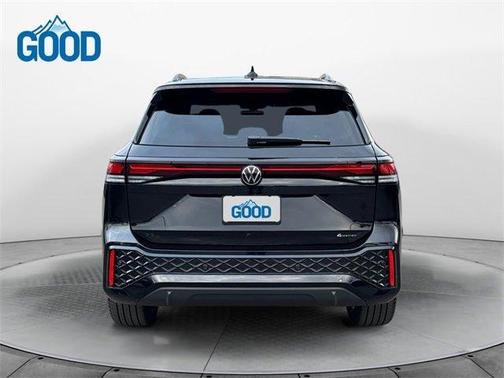 2025 Volkswagen Tiguan 2.0T SE R-Line Black