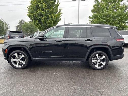 Diamond Black 2023 Jeep Grand Cherokee L Limited