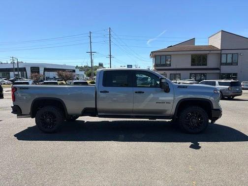 Sterling Gray Metallic 2026 Chevrolet Silverado 2500 LT