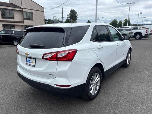 Summit White 2020 Chevrolet Equinox LS