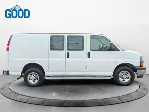 Summit White 2024 Chevrolet Express 2500 Work Van