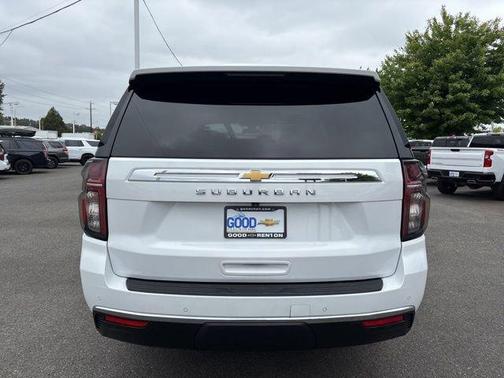 Summit White 2022 Chevrolet Suburban LS