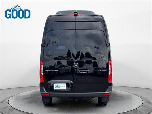 2024 Mercedes-Benz Sprinter 2500 144 WB Standard Roof Passenger