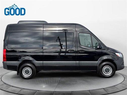 2024 Mercedes-Benz Sprinter 2500 144 WB Standard Roof Passenger