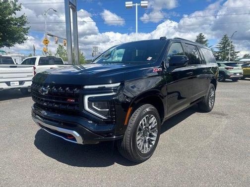 Black 2025 Chevrolet Suburban Z71