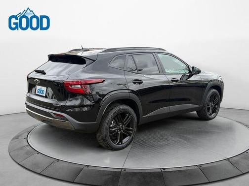 Mosaic Black Metallic 2026 Chevrolet Trax ACTIV