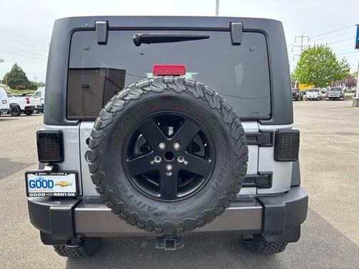 Billet Silver Metallic Clearcoat 2016 Jeep Wrangler Unlimited Sport
