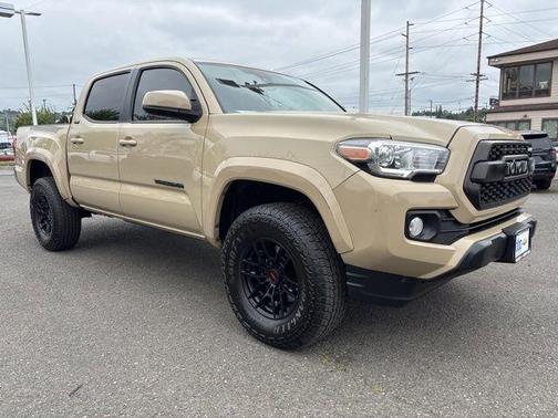 Quicksand 2018 Toyota Tacoma SR5