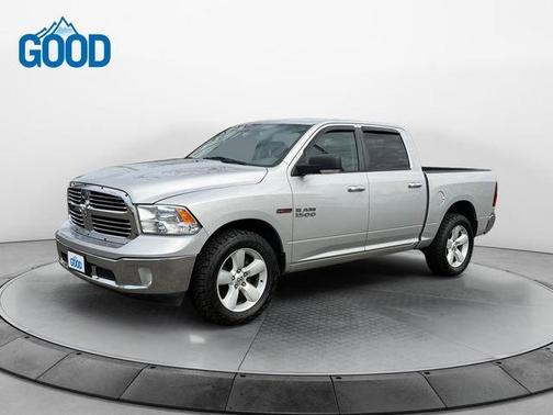 Bright Silver Clearcoat Metallic 2017 RAM 1500 SLT