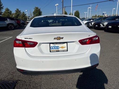 Summit White 2024 Chevrolet Malibu LT