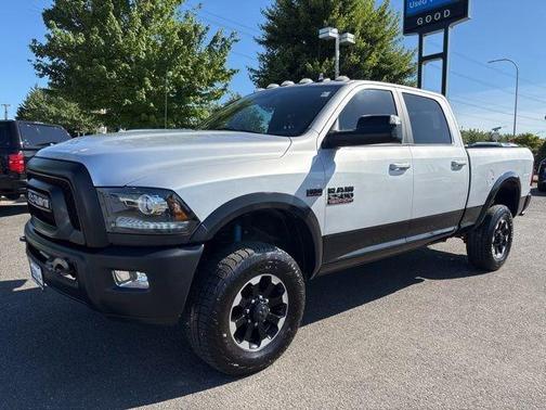 Bright Silver Clearcoat Metallic 2018 RAM 2500 Power Wagon