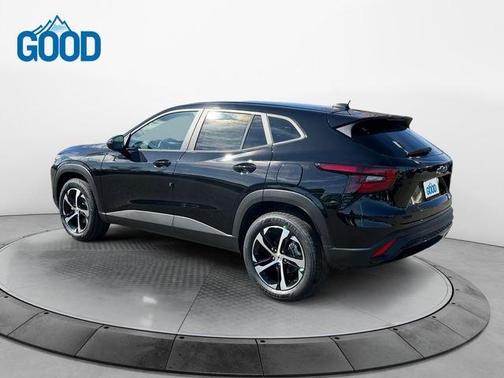 Mosaic Black Metallic 2026 Chevrolet Trax 1RS