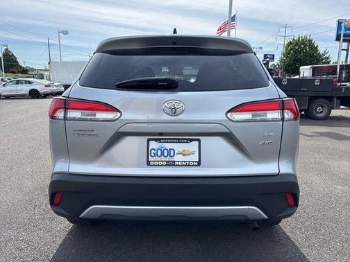 Silver 2025 Toyota Corolla Cross LE