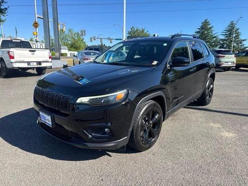 Diamond Black 2019 Jeep Cherokee Latitude Plus